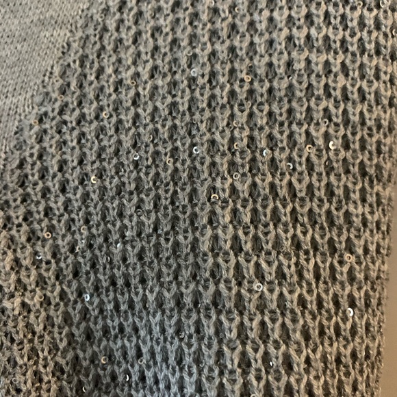 Victoria’s Secret belted cardigan with sequins - Picture 4 of 5